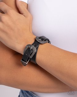 Buckle TOWN - Black Bracelet