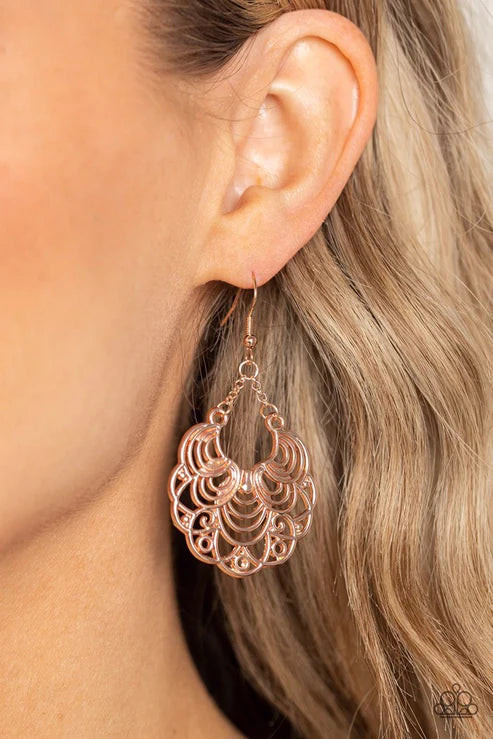Frilly Finesse - Rose Gold Earring