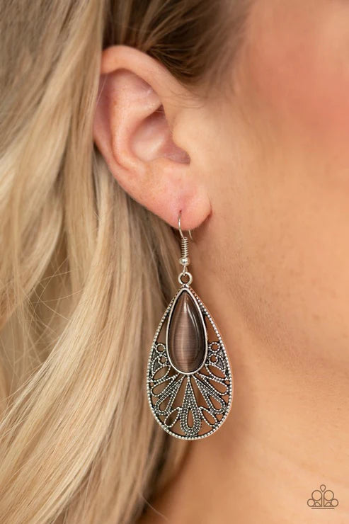 Glowing Tranquility - Brown Earring
