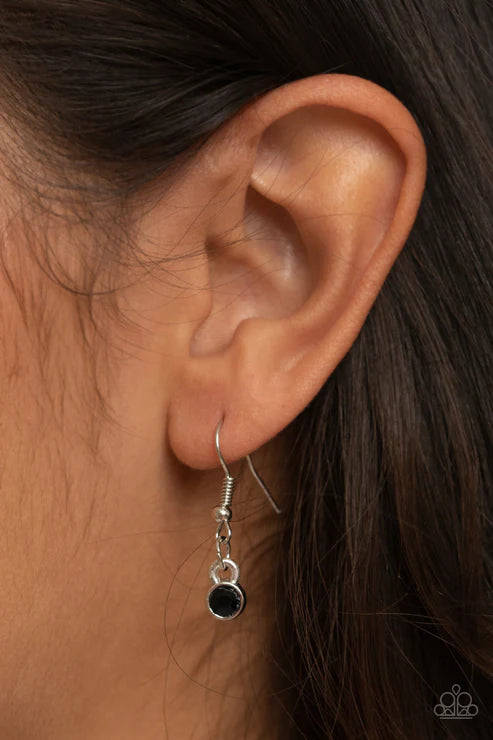 Pushing Your Luxe - Black Necklace