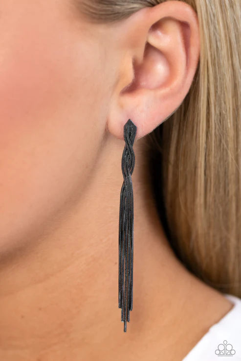Ropin' Rodeo Queen - Black Earring