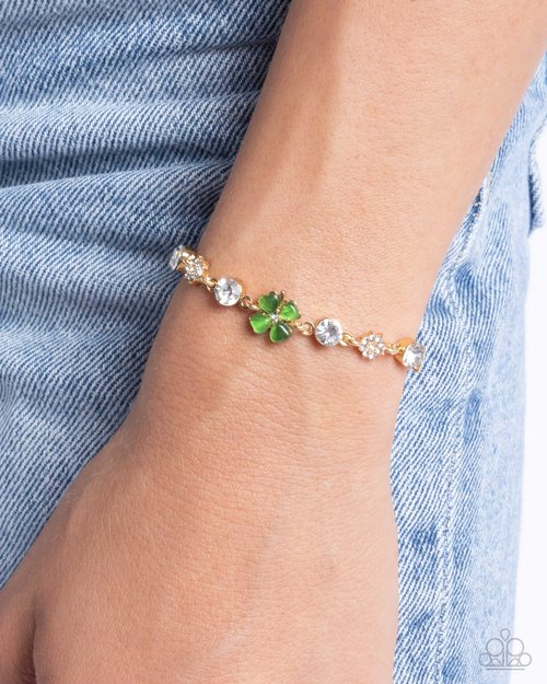 St. Patricks Pizzazz - Green Bracelet