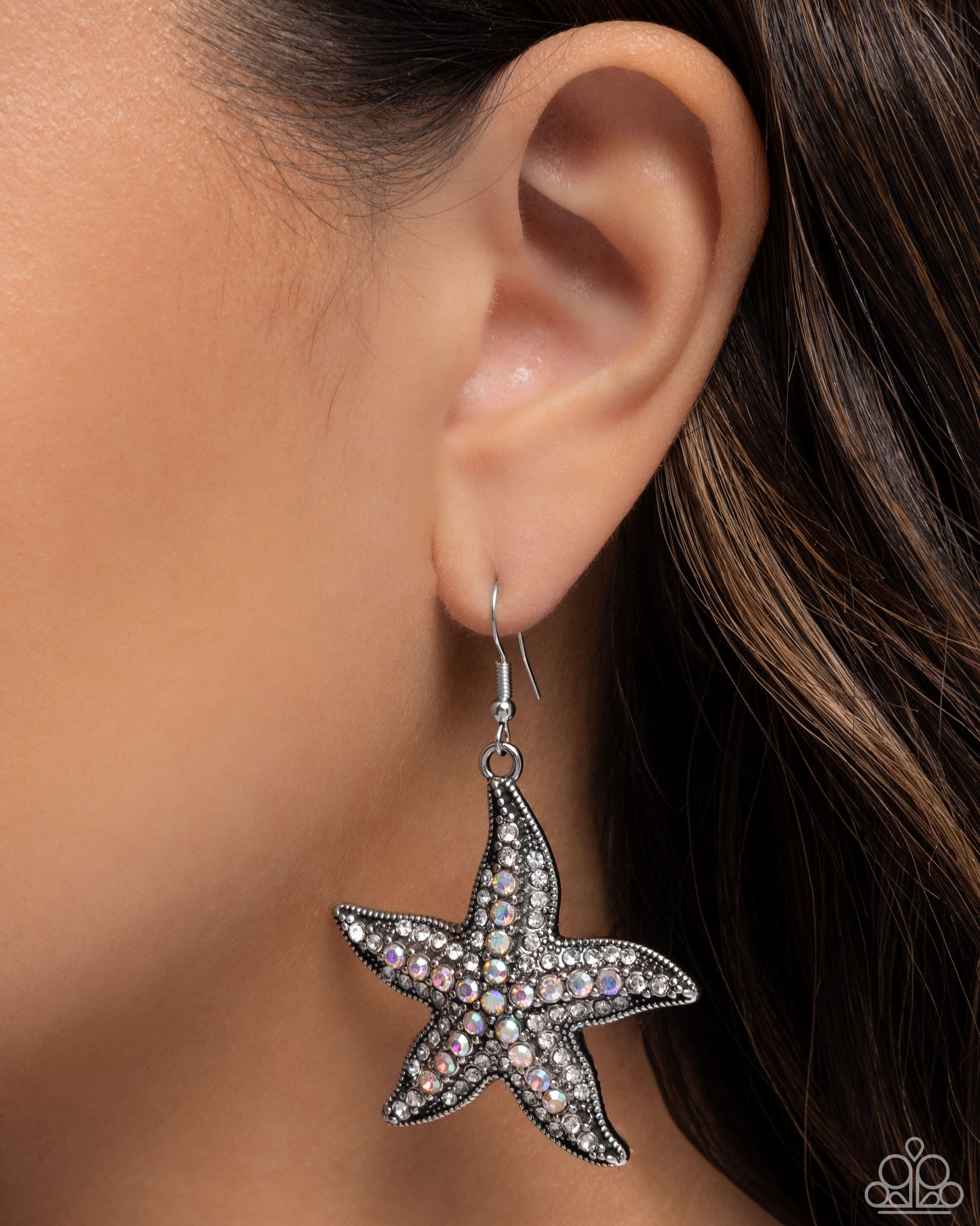 Starfish Spectacle - White Earring