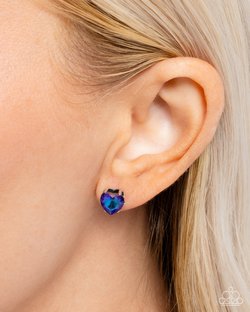 Sweetheart Stunner - Blue Earring