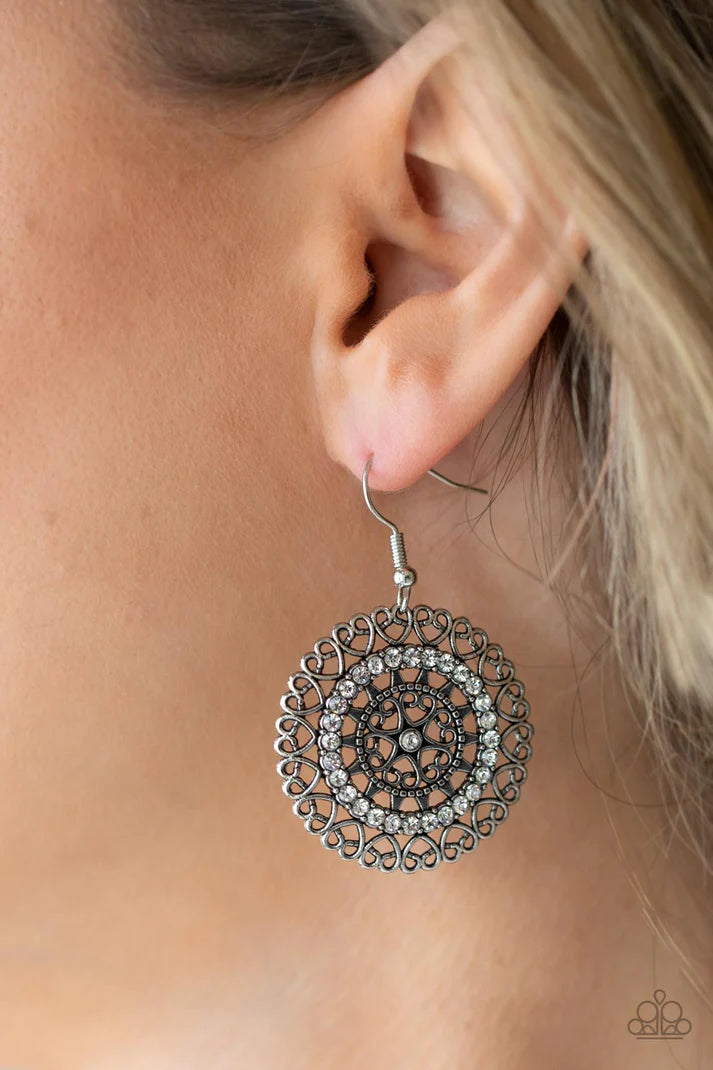 Fairytale Finale - White Earring