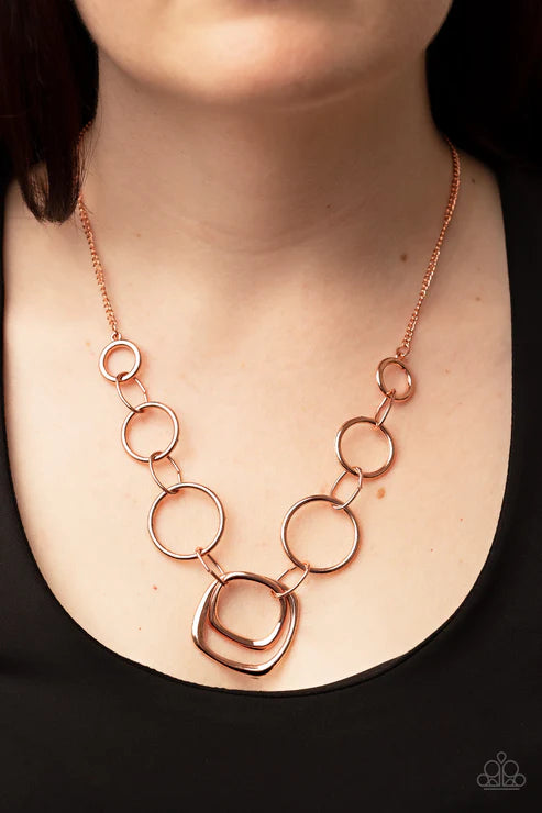 Linked Up Luminosity Copper Necklace