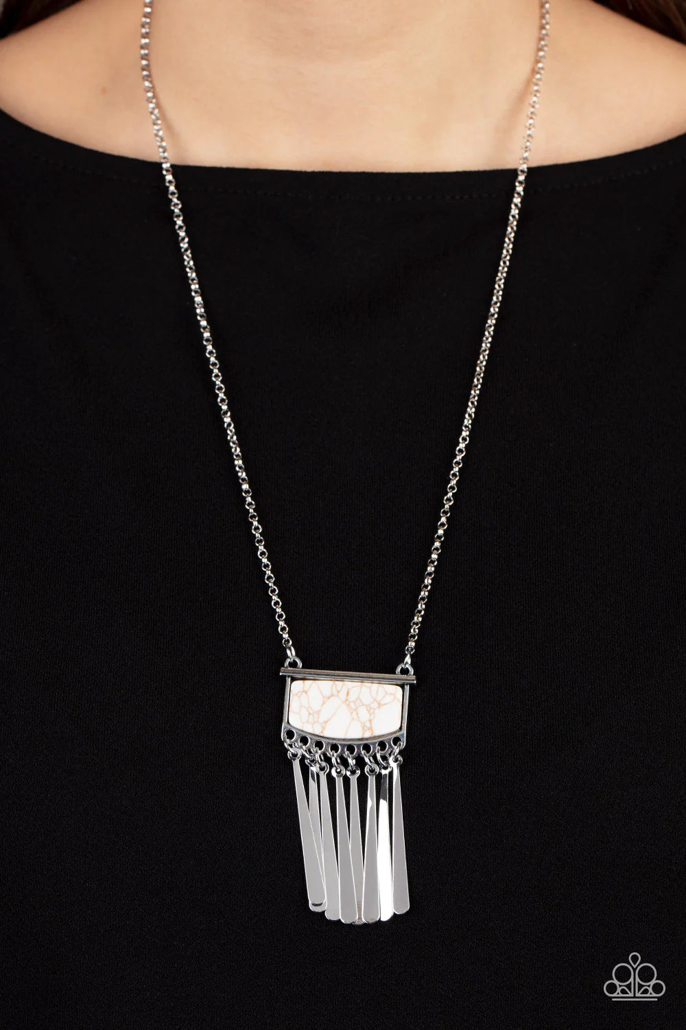 Plateau Pioneer - White Necklace
