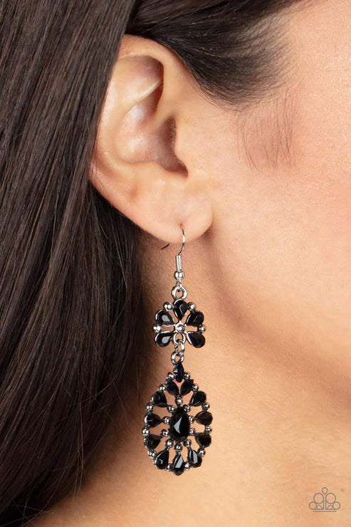 Posh Palooza - Black Earring