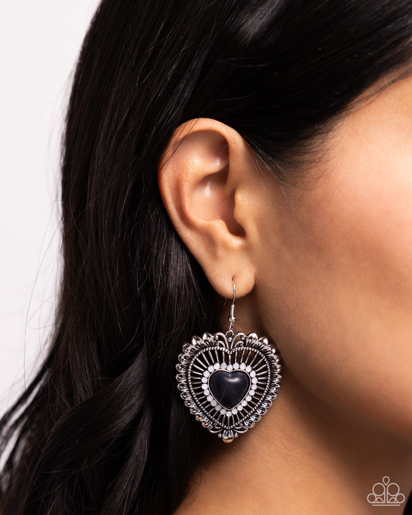 Antiqued Advocate - Black Earring