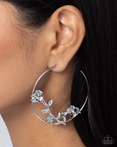 Blooming Benefit - Silver Earring