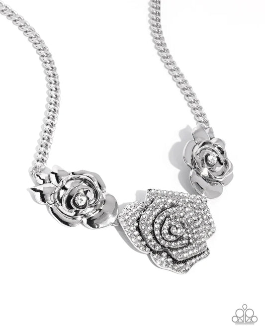 Bouquet Beacon - White Necklace