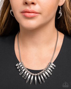 Chasing Chic - Silver Necklace