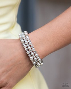 Cosmetic Character - White Bracelet