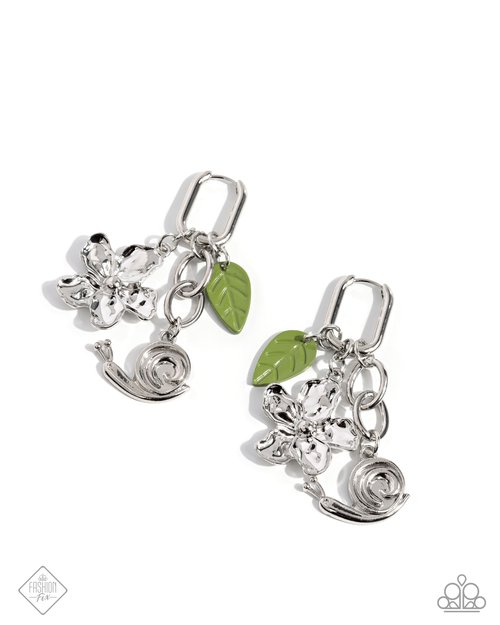 Cottagecore Chronicle - Green Earring