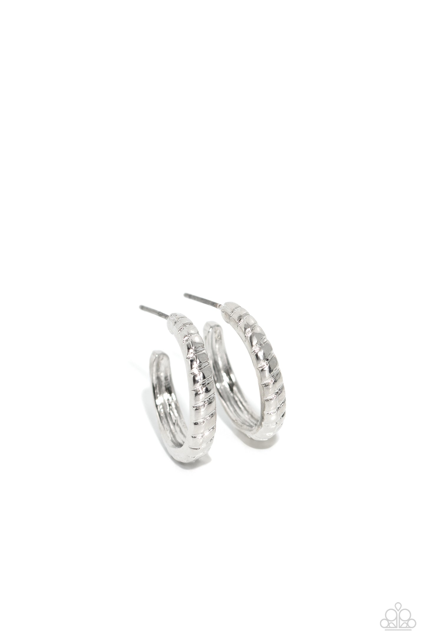 Curvy Charisma - Silver Earring