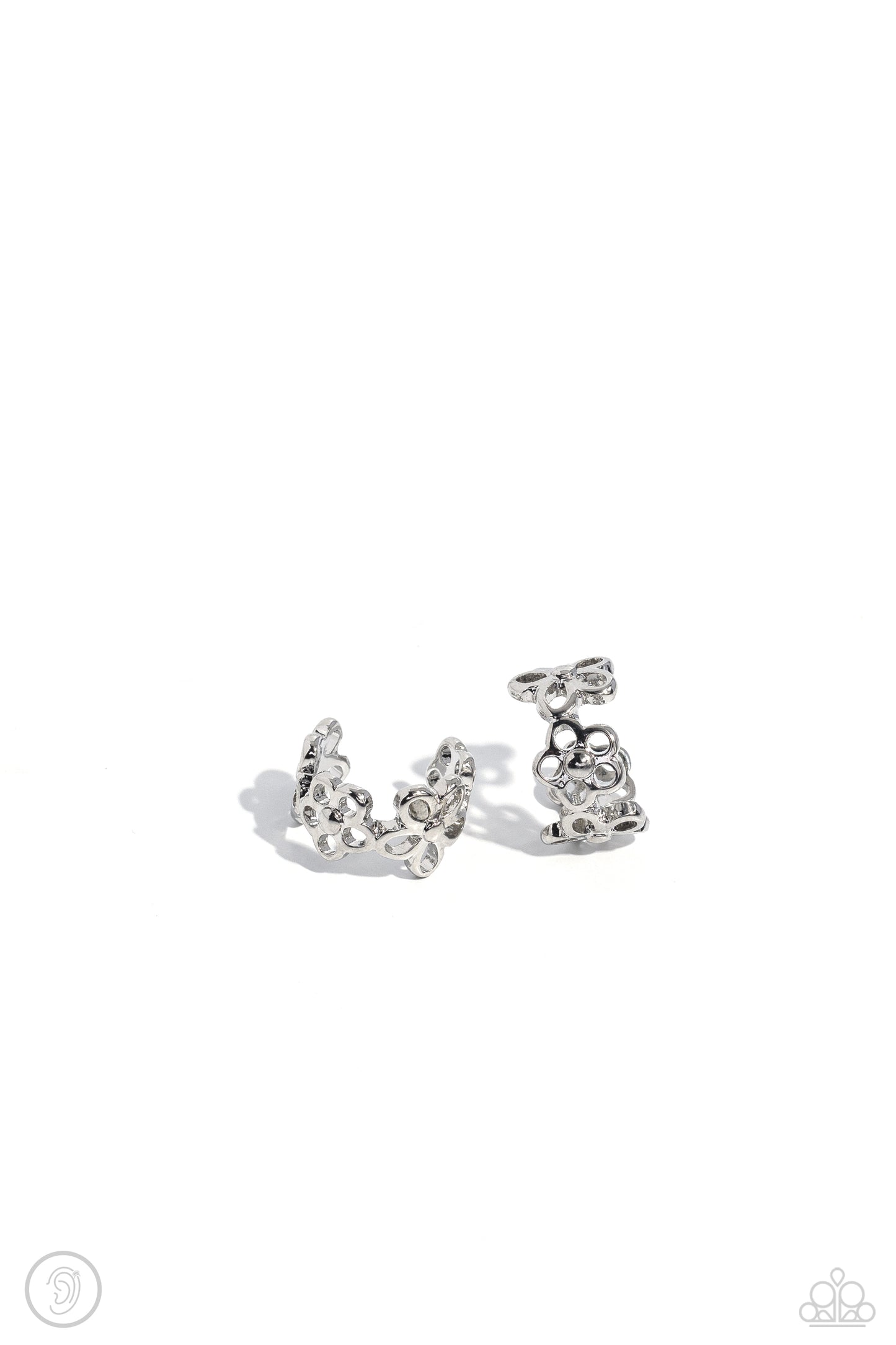 Daisy Debut - Silver Earring
