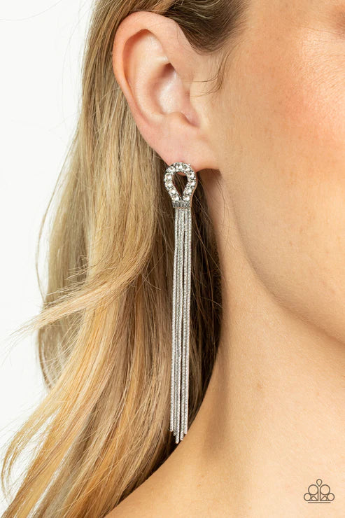 Dallas Debutante - White Earring
