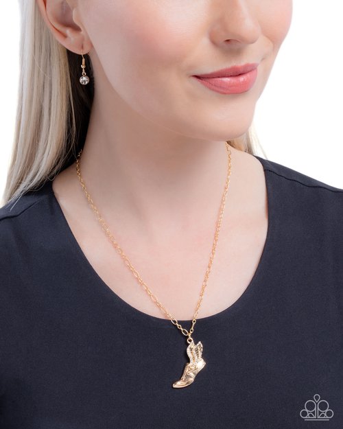 Dazzling-Yard Dash - Gold Necklace