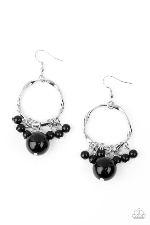 Delectably Diva - Black Earring