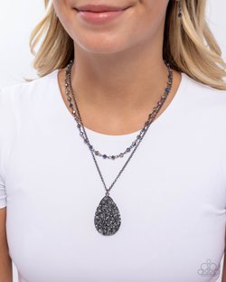 Druzy Delight - Black Necklace