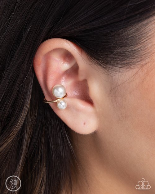Elegant Emblem - Gold Earring