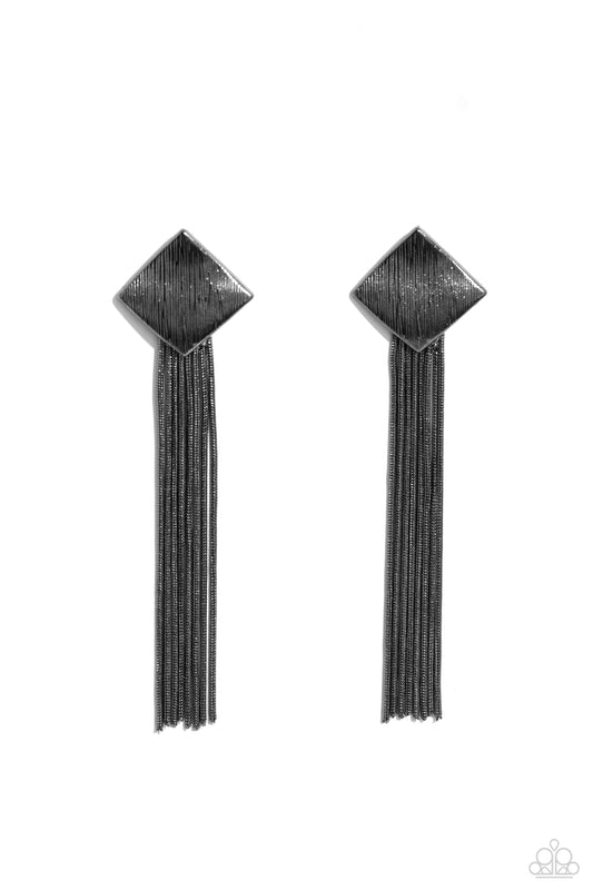 Experimental Elegance - Black Earring