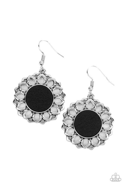 Farmhouse Fashionista - Black Earring