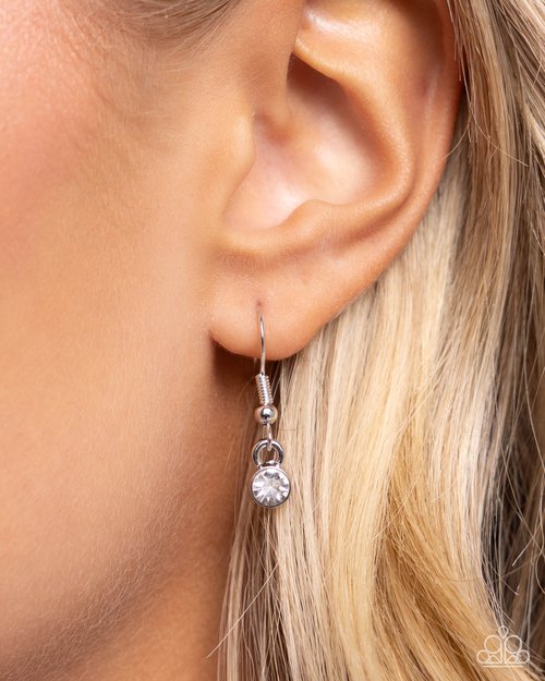 Focused Flutter - Pink Necklace