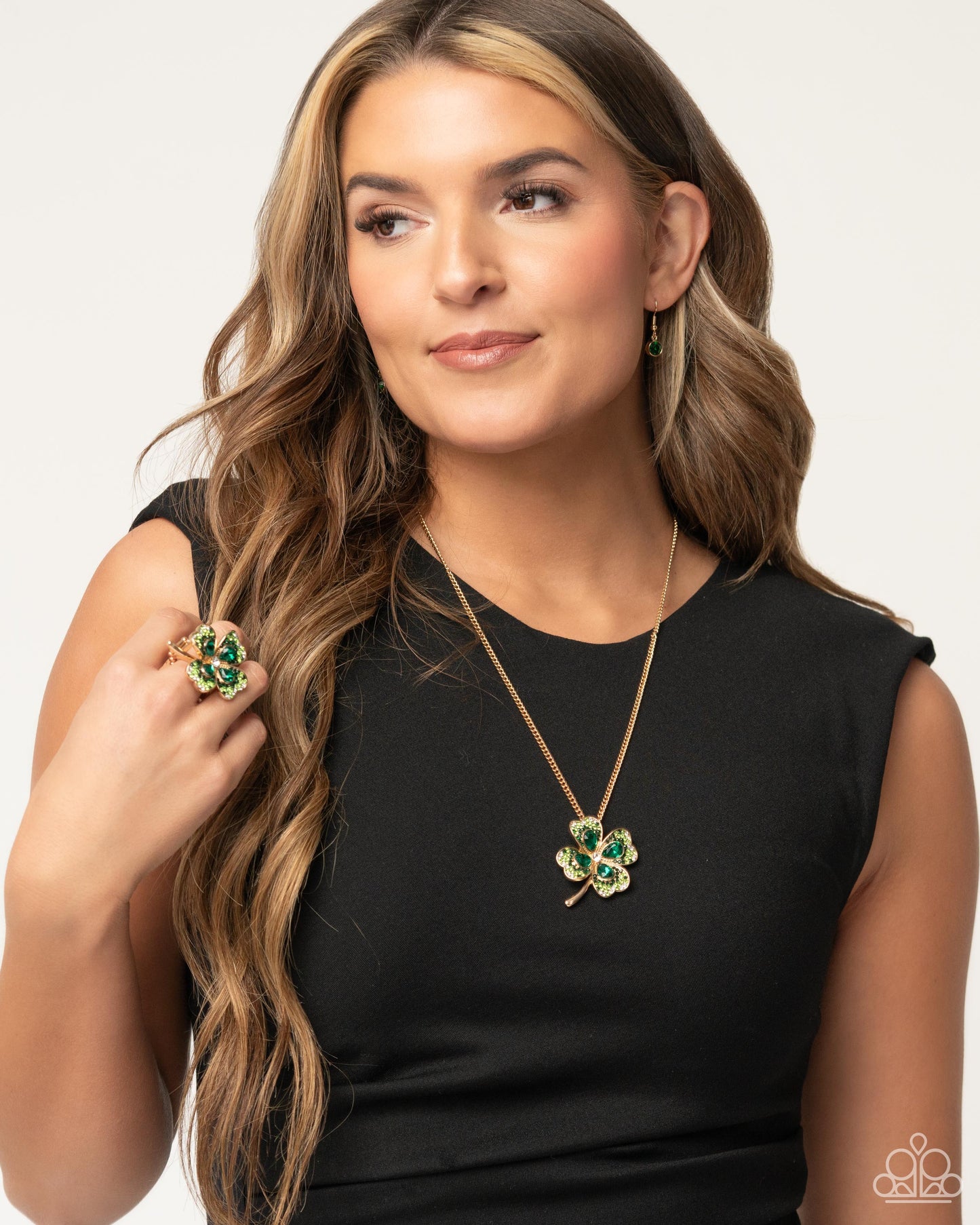 Four Leaf Fashion - Green Necklace