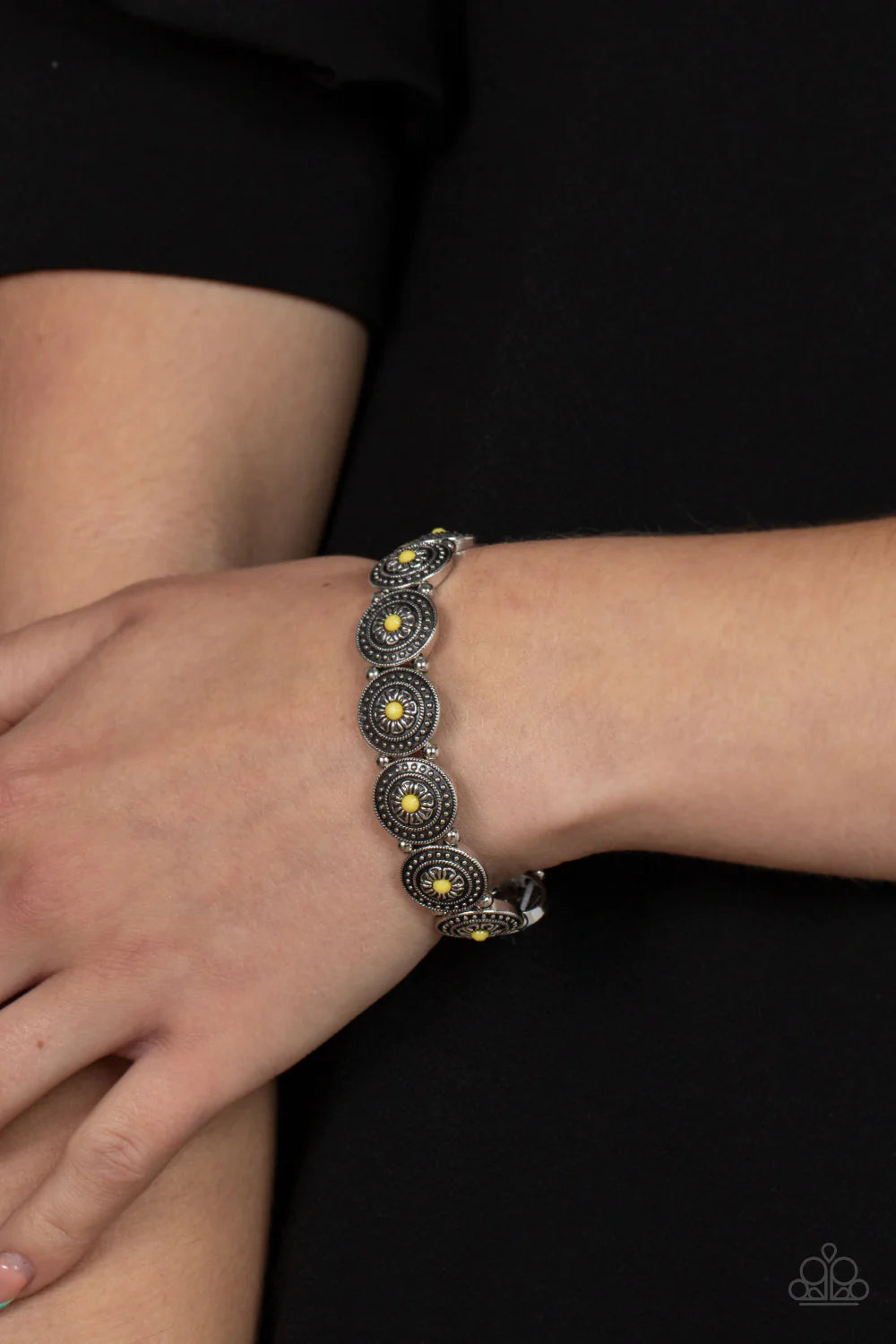 Granada Garden Party - Yellow Bracelet