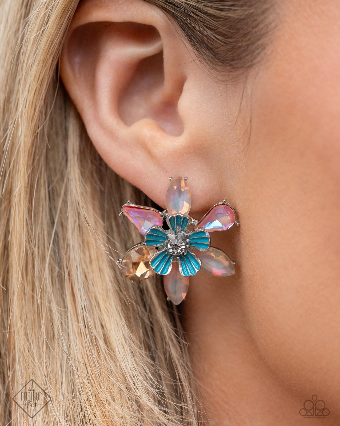 Hamptons Habit - Multi Earring