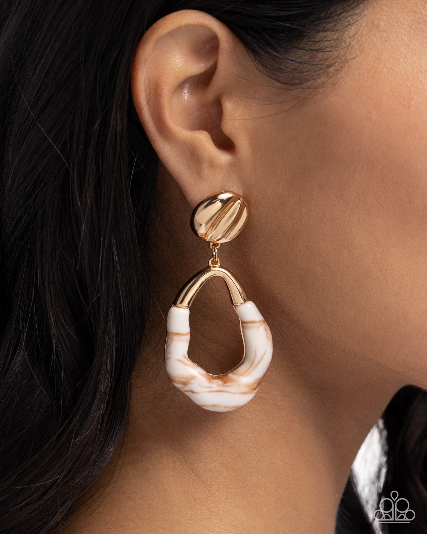 High-Sheen Swirls - Gold Earring