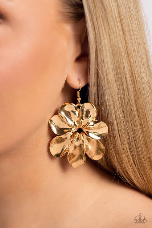 Hinging Hallmark - Gold Earring