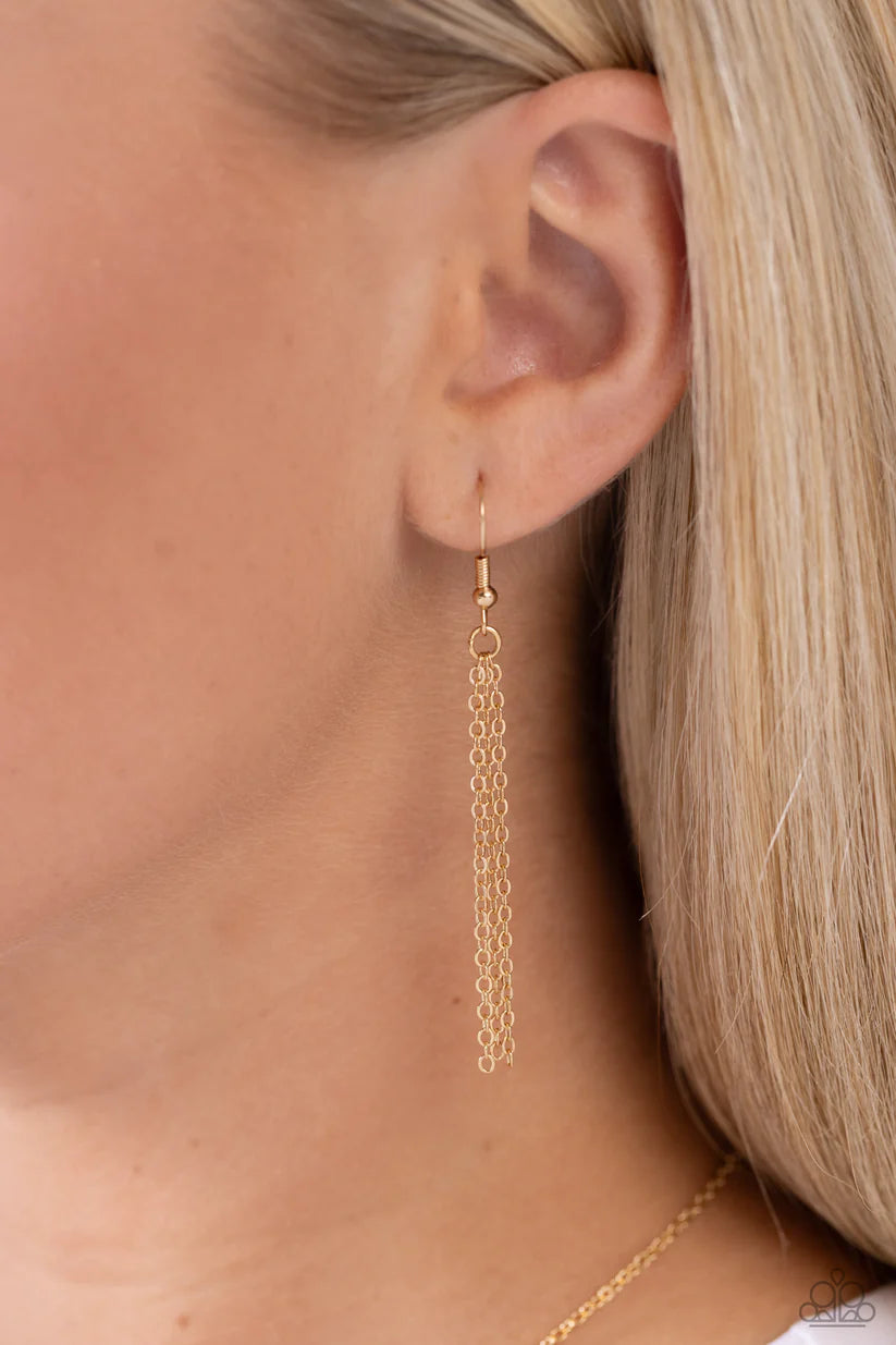 Leave Your Initials - M - Gold Necklace