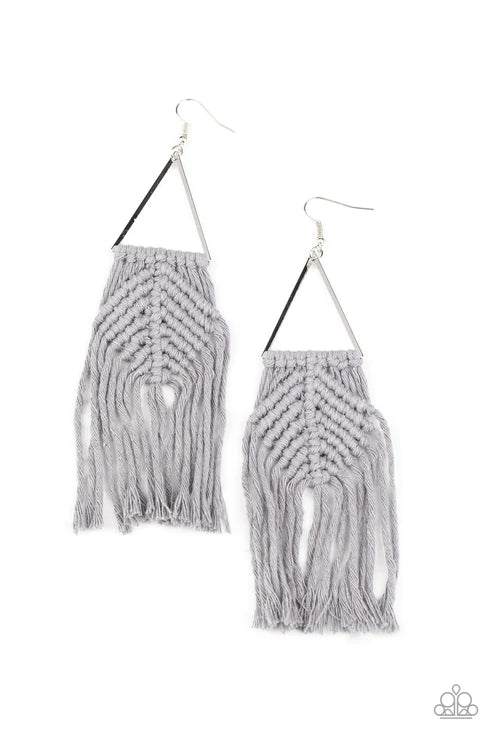 Macrame Jungle - Silver Earring