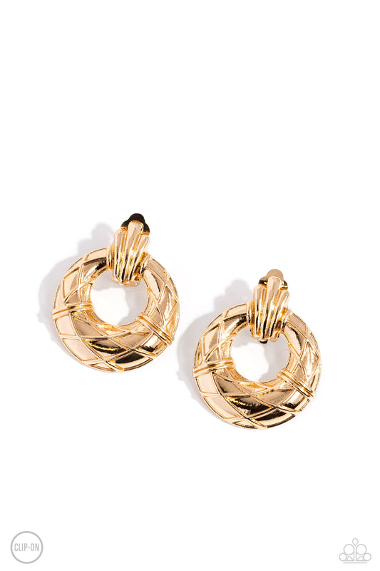 Metro Voyage - Gold Earrings