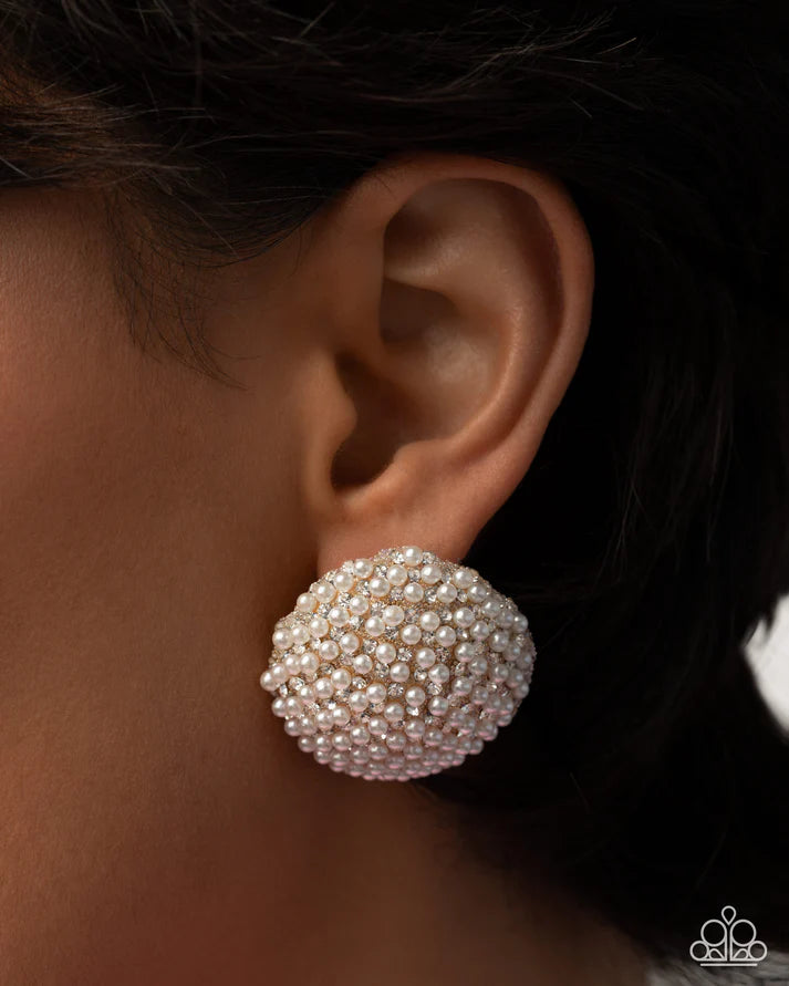 Overwhelming Opulence - Gold Earring