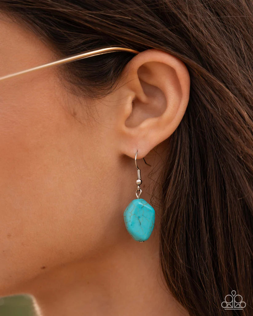 Pendant Passage - Blue Necklace