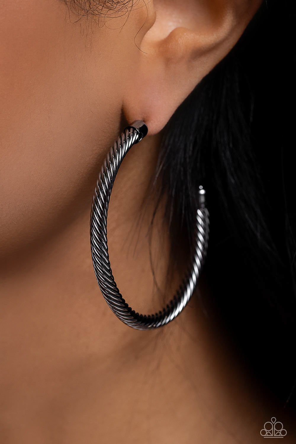 Roped in Radiance - Black Earring