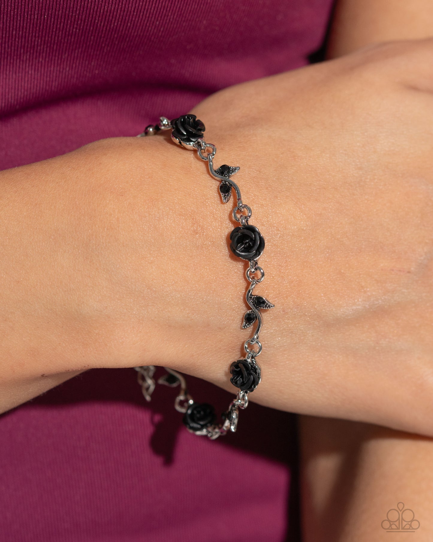 Roses Supposes - Black - Bracelet