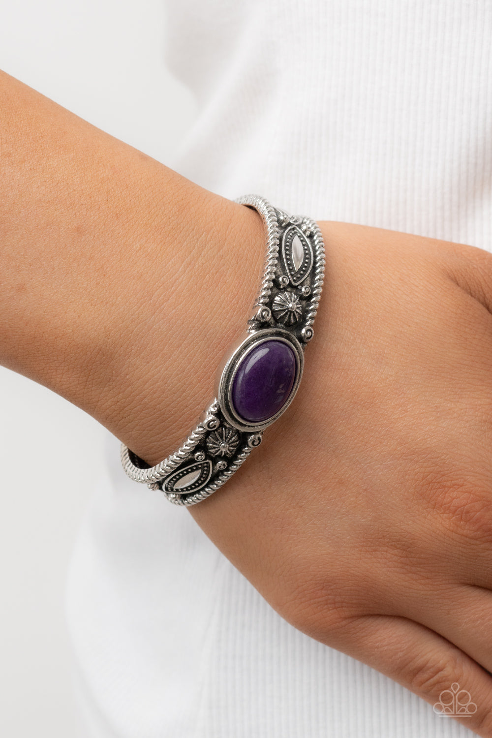 Rural Repose - Purple Bracelet