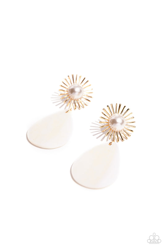 Sunburst Sophistication - Gold Earring