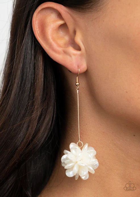 Swing Big - Gold Earring