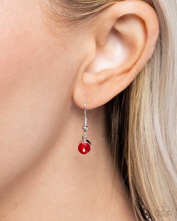 Tasteful Triad - Red Necklace