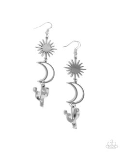 Wishfully Western - Silver Earring