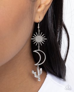 Wishfully Western - Silver Earring