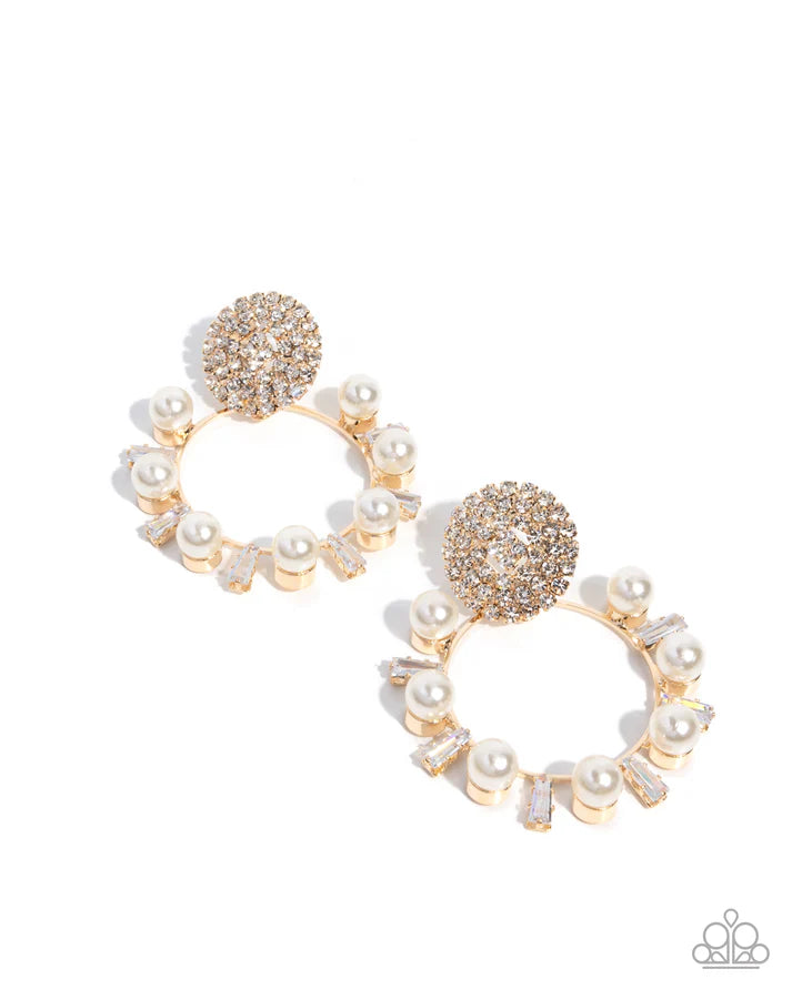 Wistfully Waltzing - Gold Earring