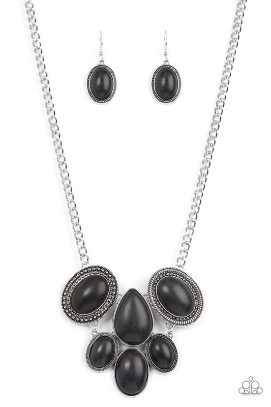 All-Natural Nostalgia Black Necklace