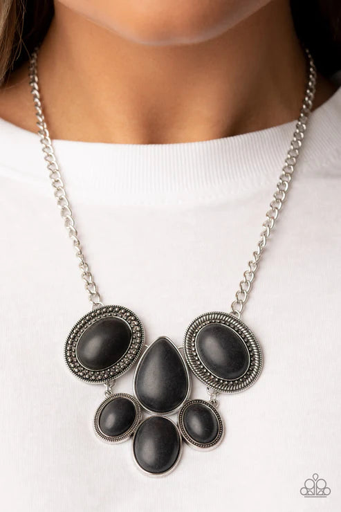 All-Natural Nostalgia Black Necklace