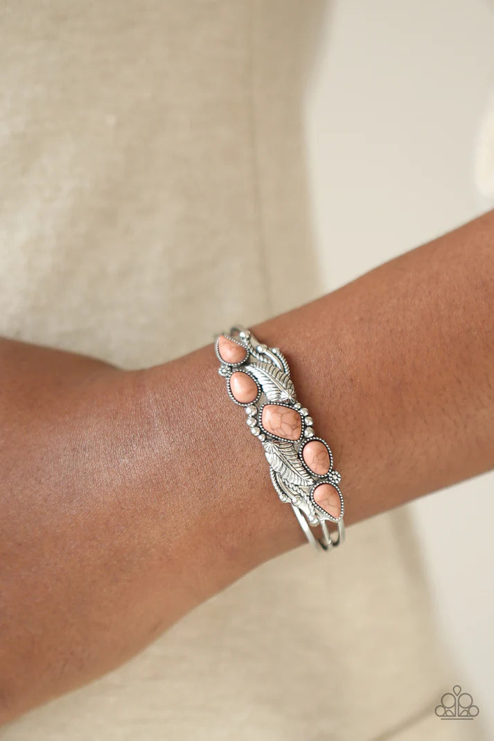 Cottage Living - Brown Bracelet